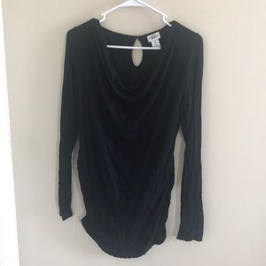 Black maternity top size medium